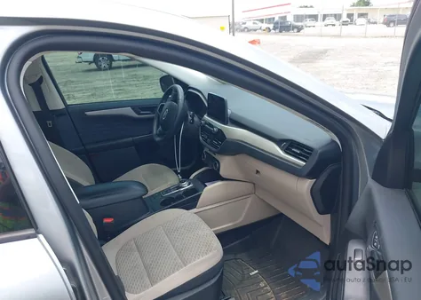 2022 Ford Escape Se z USA, uszkodzony, nr VIN 1FMCU0G67NUC02311